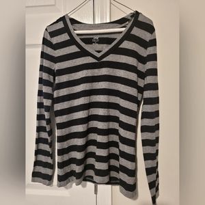 Apt.9 V-Neck Sweater for Woman